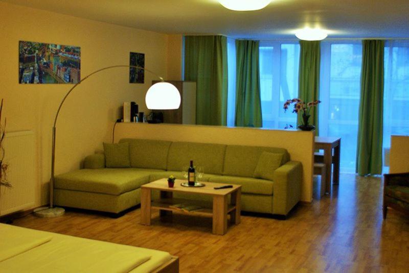 Apartments Hotel Petersburg Düsseldorf Dış mekan fotoğraf