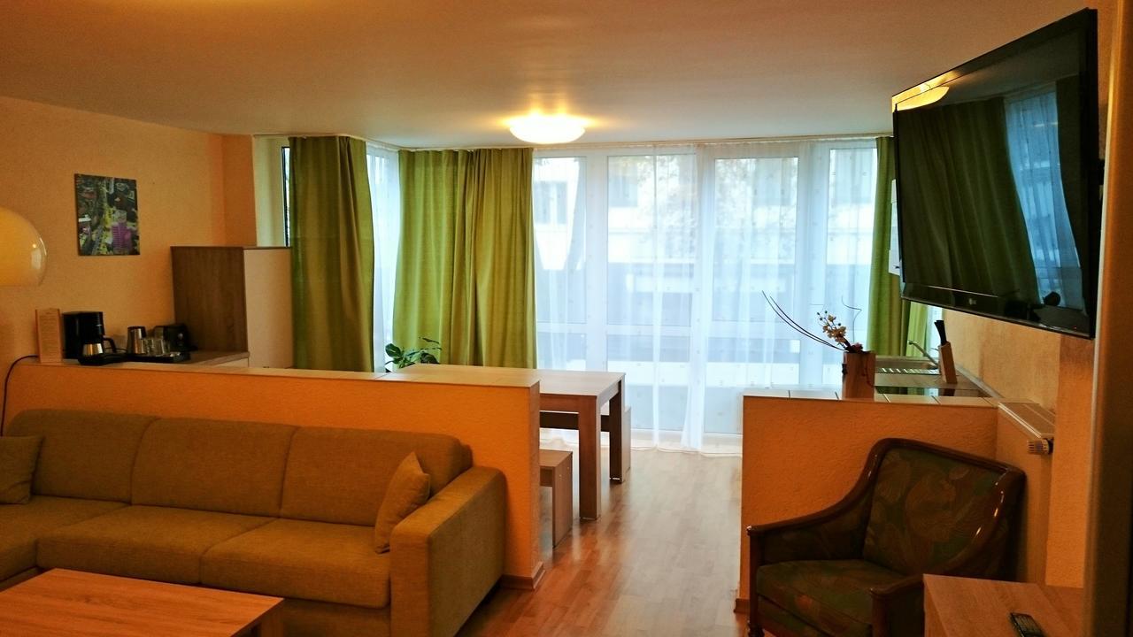 Apartments Hotel Petersburg Düsseldorf Oda fotoğraf